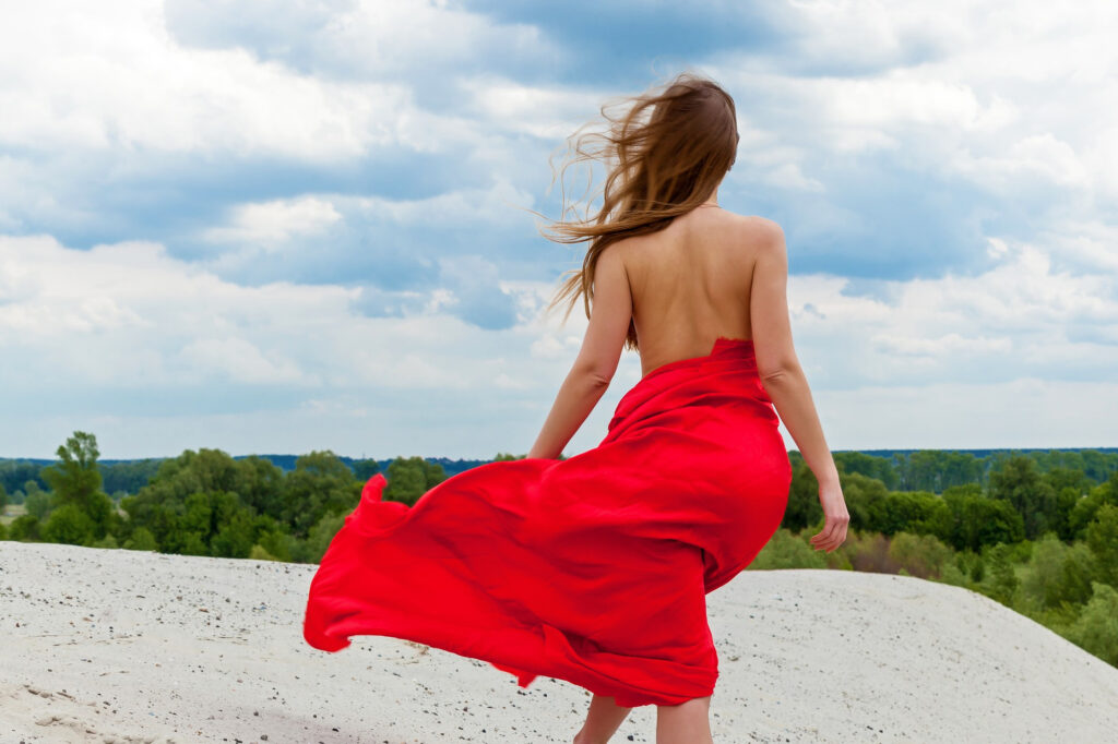 Rochia cu spatele gol